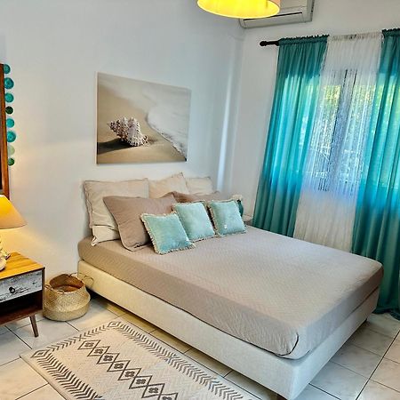 דירות Varnavas Eratous Seaside House מראה חיצוני תמונה