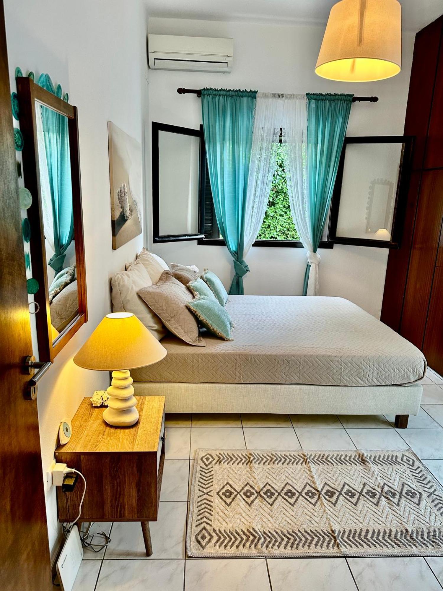 דירות Varnavas Eratous Seaside House מראה חיצוני תמונה