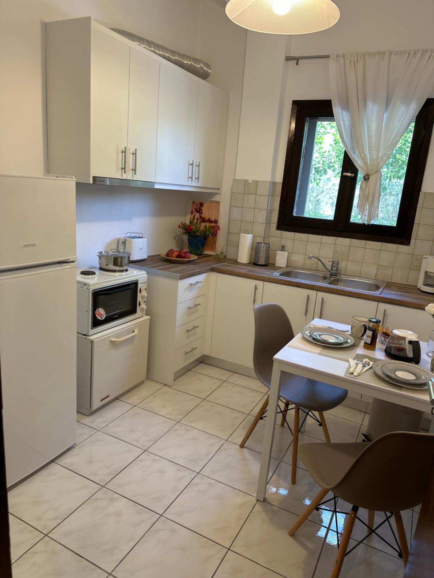 דירות Varnavas Eratous Seaside House מראה חיצוני תמונה